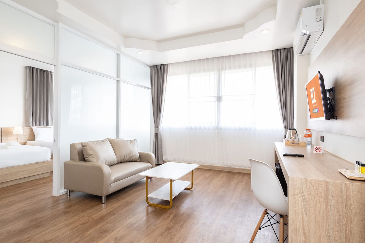 Suite Triple Room | ผ้าม่านกันแสง, Wi-Fi ฟรี, ผ้าปูที่นอน