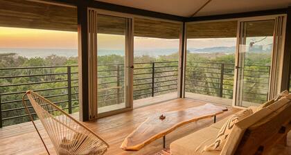 Modern Jungle Treehouse with Ocean Views and short walk to the Mal Pais Beaches.