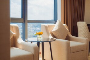 Colchones con acolchado adicional, minibar, caja fuerte y wifi gratis