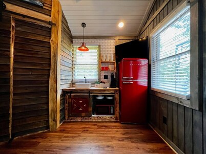 Cub Cabin Bunkhouse at Natural State Cabins