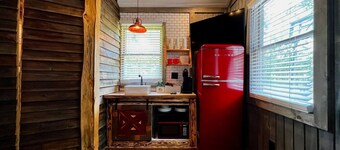 Cub Cabin Bunkhouse at Natural State Cabins