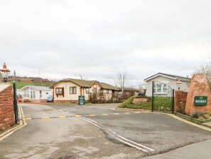 Exterior - Rosie's Zen Den (Carlisle)