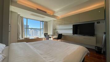 Studio – deluxe | Sengetøy av topp kvalitet, skrivebord og skrivebord for bærbar PC