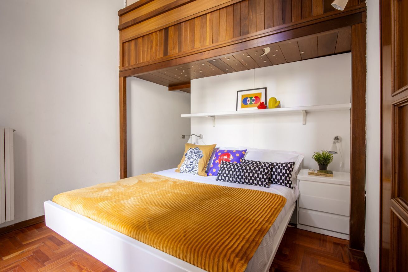 3 habitaciones y tabla de planchar con plancha 