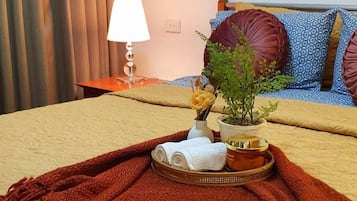 1 bedroom, in-room safe, free WiFi, bed sheets