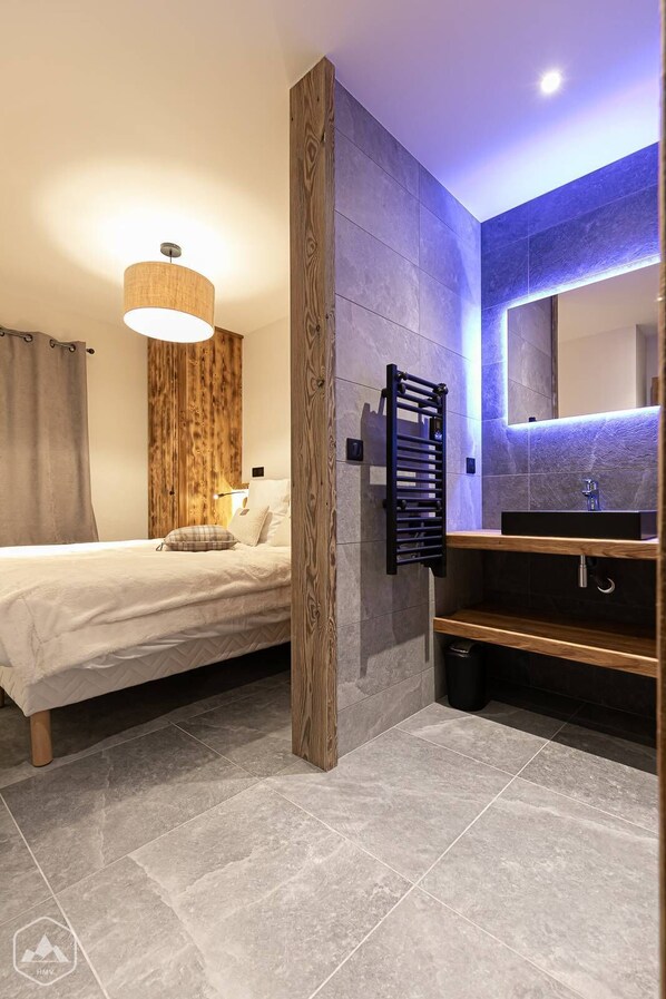 3 bedrooms, free WiFi