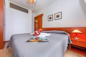 2 soverom, wi-fi (inkludert) og sengetøy