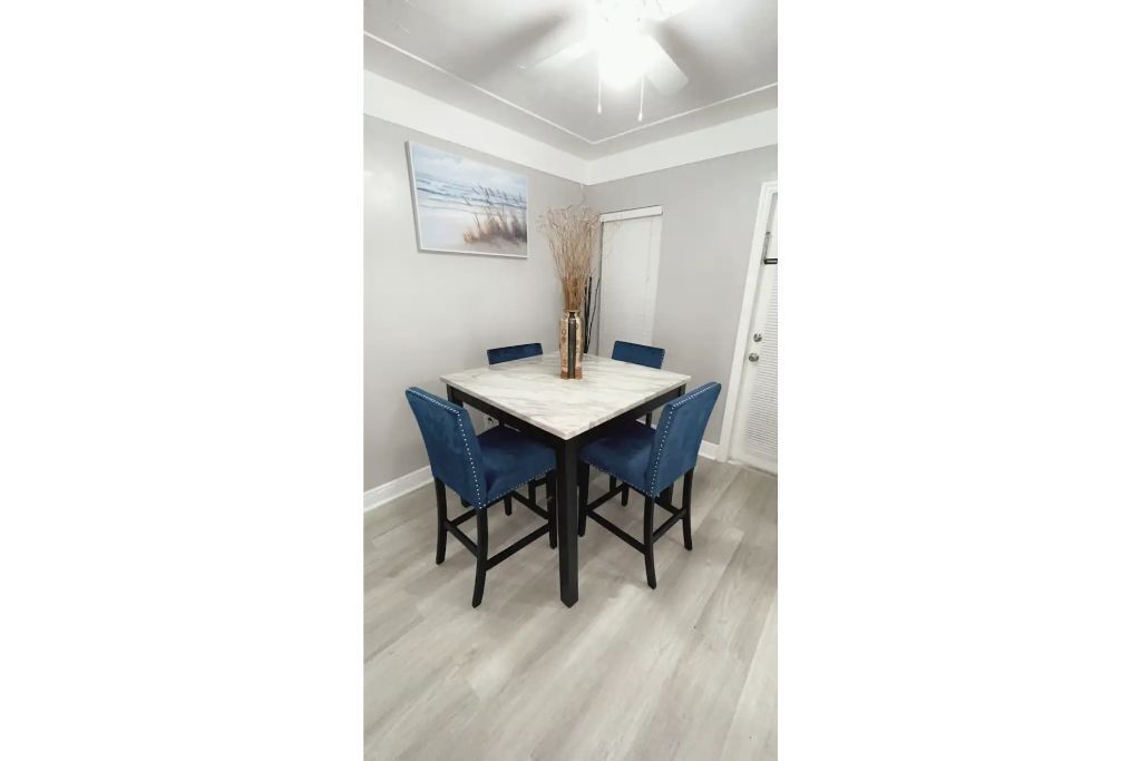 Cozy 2 bedrooms, 2 baths