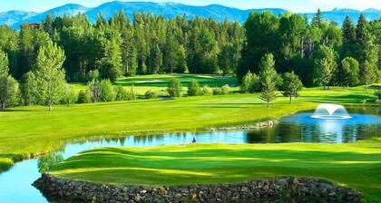 Golf Course Home, Hot Tub, Great Deck, Sleeps 6!