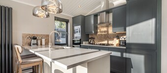 3 bedroom accommodation in Faringdon