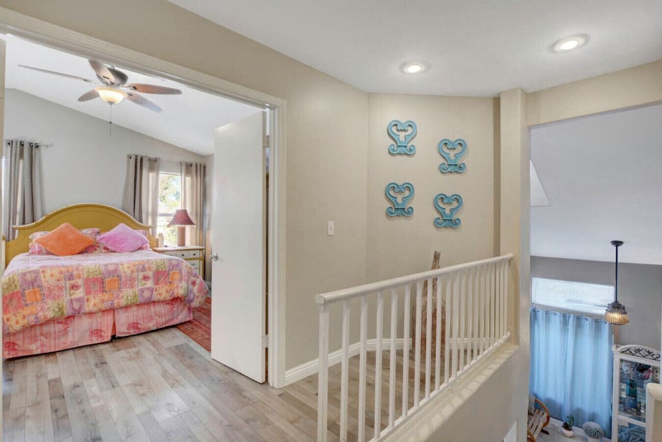 3 habitaciones, tabla de planchar con plancha y wifi gratis 