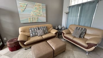 Smart TV y chimenea