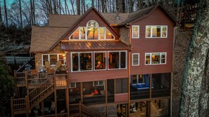 Exterior - Walnut Mountain Lodge (Ellijay)