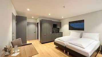 Double Room | Dapur peribadi | Peti sejuk, ketuhar gelombang mikro, dapur, pembancuh kopi espreso