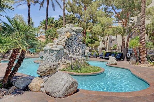 Outdoor pool, a heated pool