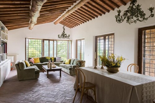 Villa Eclipse in the heart of Bagnaia and the green Cimini Mountains