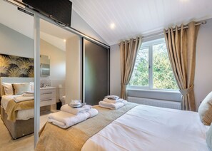 4 bedrooms - 4 bedroom accommodation in Faringdon (Faringdon)