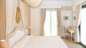 2 bedrooms, in-room safe, iron/ironing board, travel cot