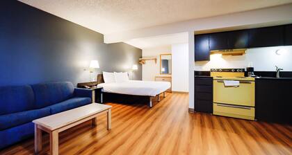 OYO Hotel Hermiston OR, Downtown