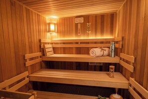 Sauna - Discover mountain serenity at its finest in our stunning home, complete with a soothing hot tub. (Kimberley)