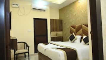 Deluxe Double Room | City view