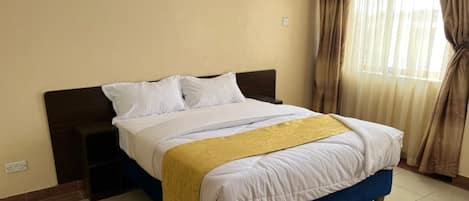 Rom – deluxe | Tempur-Pedic-senger og wi-fi (inkludert)