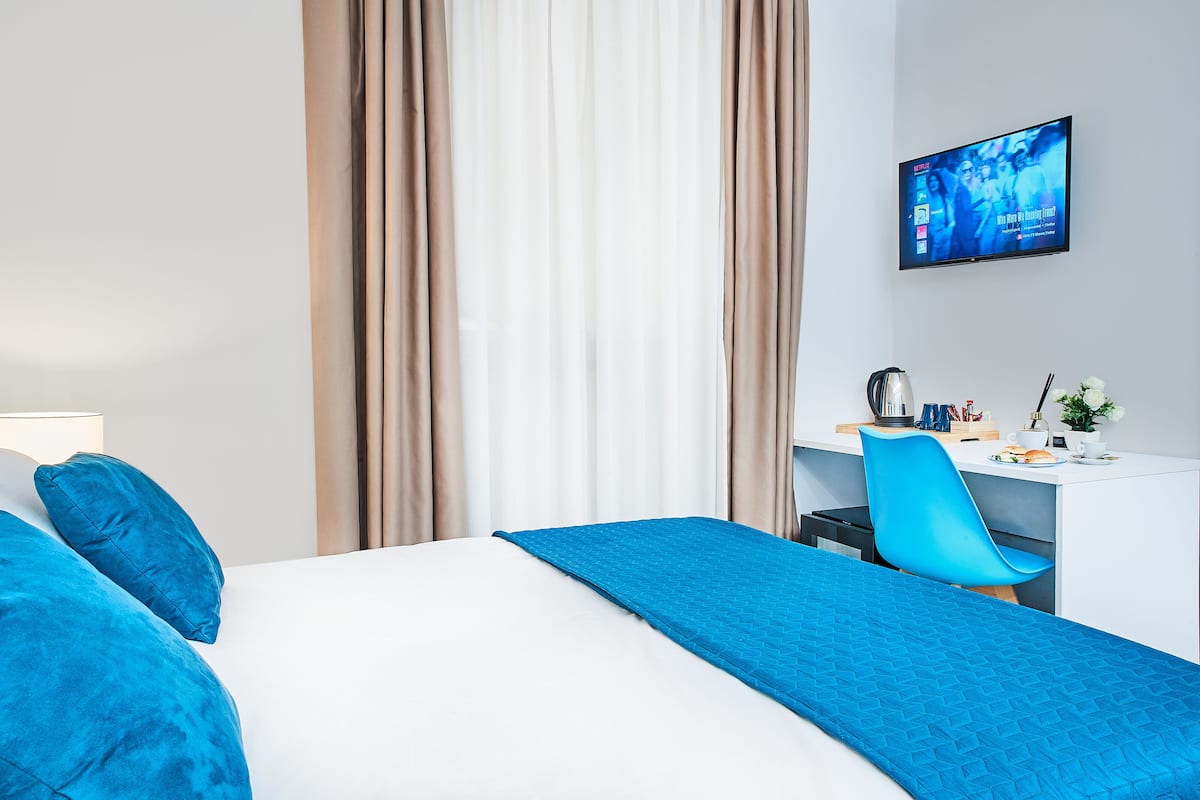 Business driepersoonskamer | Italiaanse Frette-lakens, luxe beddengoed, donzen dekbedden
