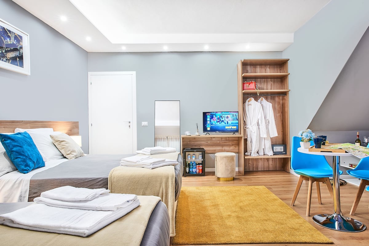 Familiekamer, 1 slaapkamer | Italiaanse Frette-lakens, luxe beddengoed, donzen dekbedden