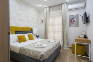 1 chambre, bureau, Wi-Fi, draps fournis