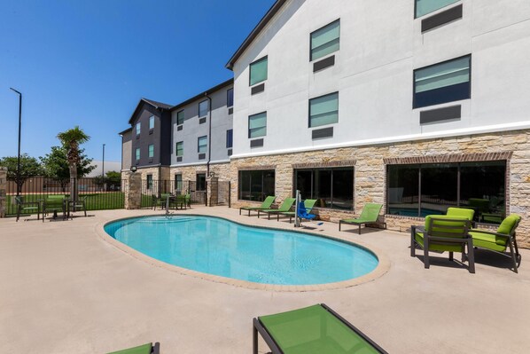 Seasonal outdoor pool