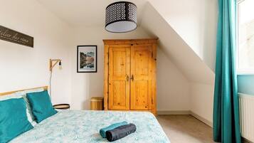 1 bedroom, iron/ironing board, travel crib, free WiFi