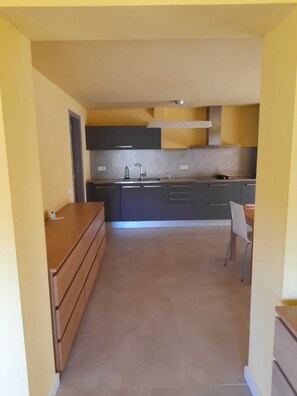 Private kitchen - The beautiful house (Cabrils)