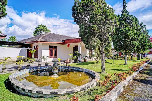 Capital O 92214 Beristera Hotel