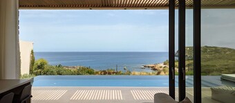 Two storey luxurious villa in Mochlos village