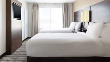 مكتب ومكواة/لوح كي وواي فاي مجانًا وملاءات أسرّة