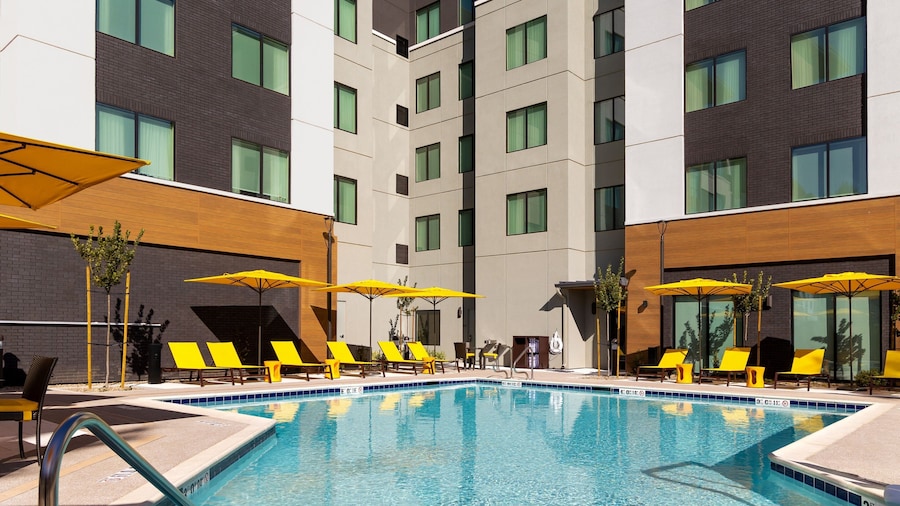 Residence Inn by Marriott Anaheim Brea