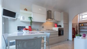 House | 1 bedroom - Luminoso Appartamento a due Passi da Porta Susa by Wonderful Italy (Turin)