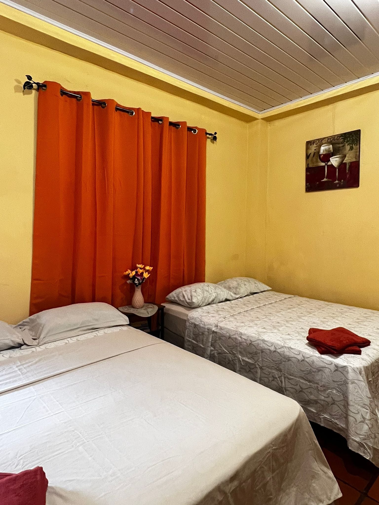 Room | Iron/ironing board, free WiFi, bed sheets