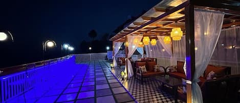 Luxury Studio | Terrace/patio