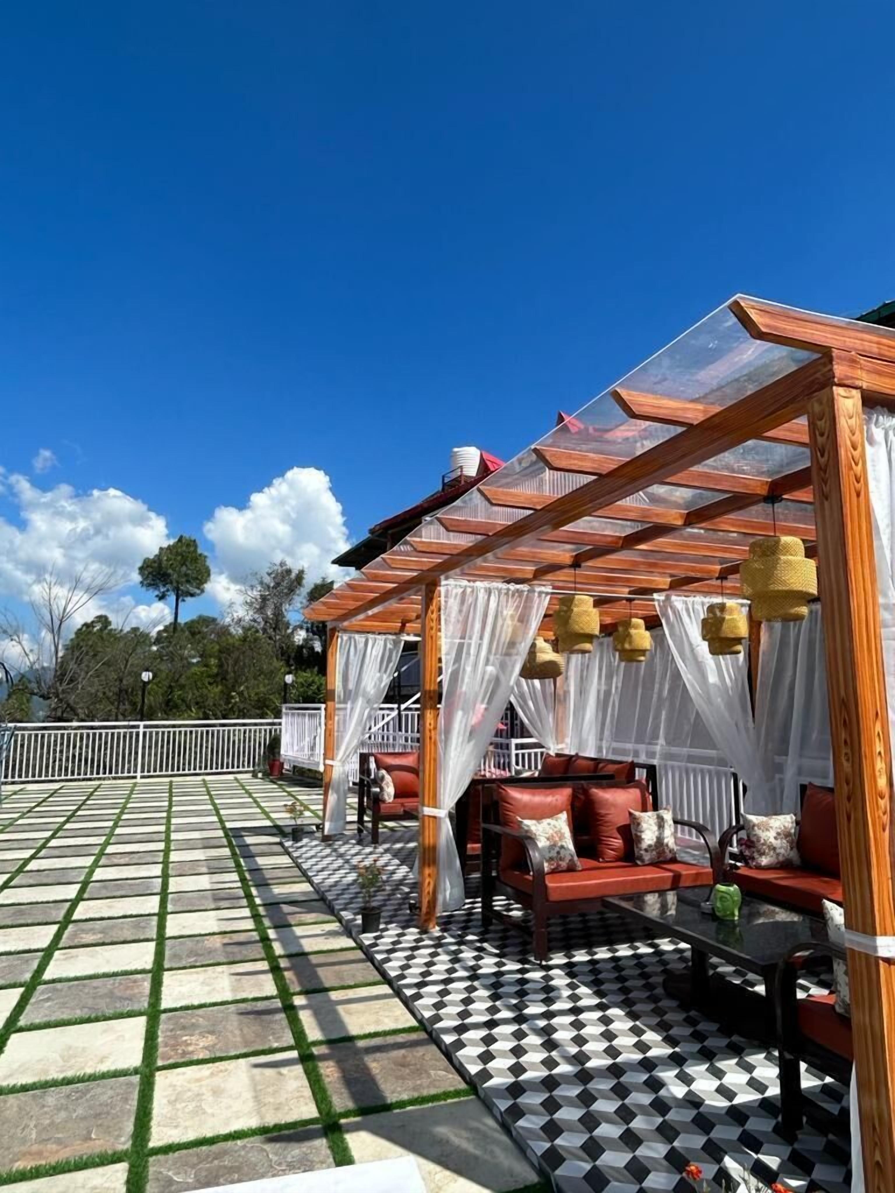 Luxury Studio | Terrace/patio