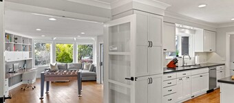 Oak Place Too: Beautiful Updated 4 bedroom 3 1/2 Bath in Carmel