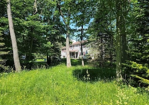 Luxury Villa | Garden view - Garden View Home (Tobyhanna)