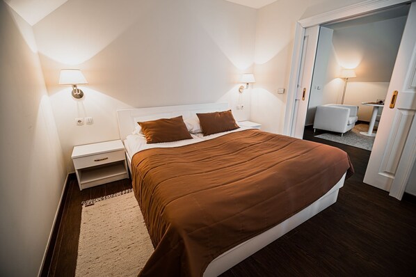 1 bedroom, free WiFi, bed sheets