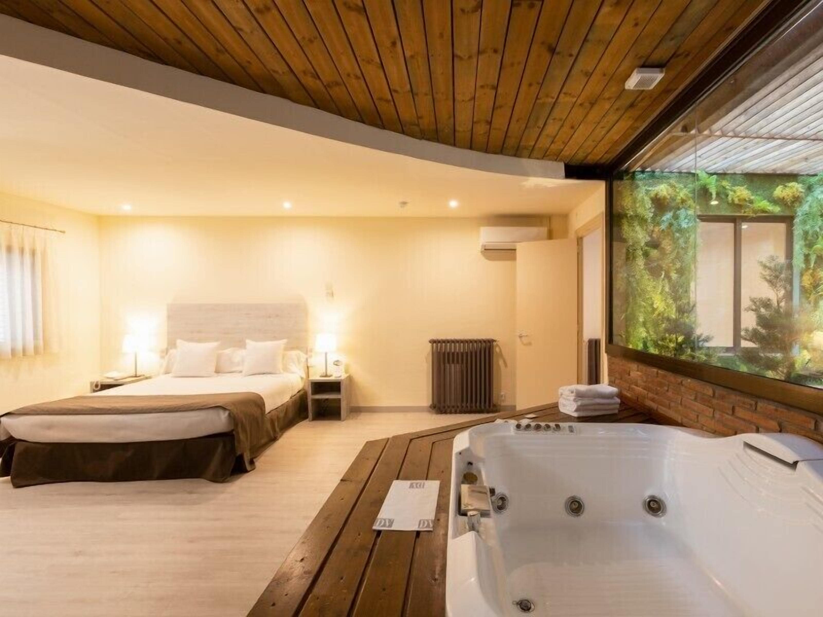 Departamento superior | Cuna de viaje, wifi gratis y ropa de cama 