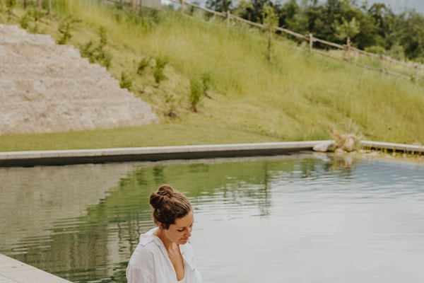 Seasonal outdoor pool, open 8:00 AM to 9:00 PM, sun loungers