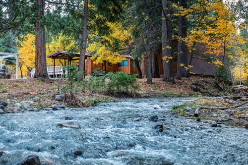 The Cabin - Winter Couple Escape