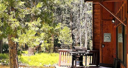 The Cabin - Winter Couple Escape