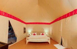 尊荣帐篷房 | 1 多间卧室、轮椅无障碍