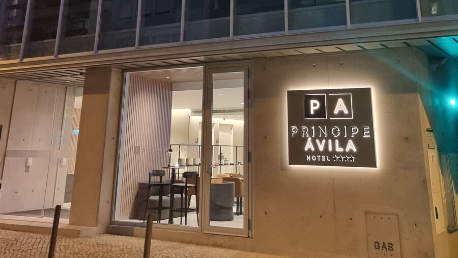ホテル・プリンシペ・アビラ