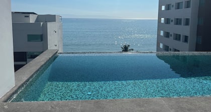 Beautiful 3 Bed 2 Bath Condo 1/2 a block to the beach. 5 min to Bucerias Centro